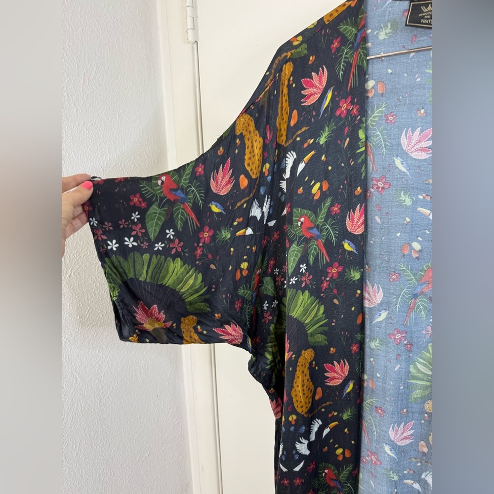 Winton and Waits black floral and cheetah leopard short sleeve kimono one size - Picture 4 of 7